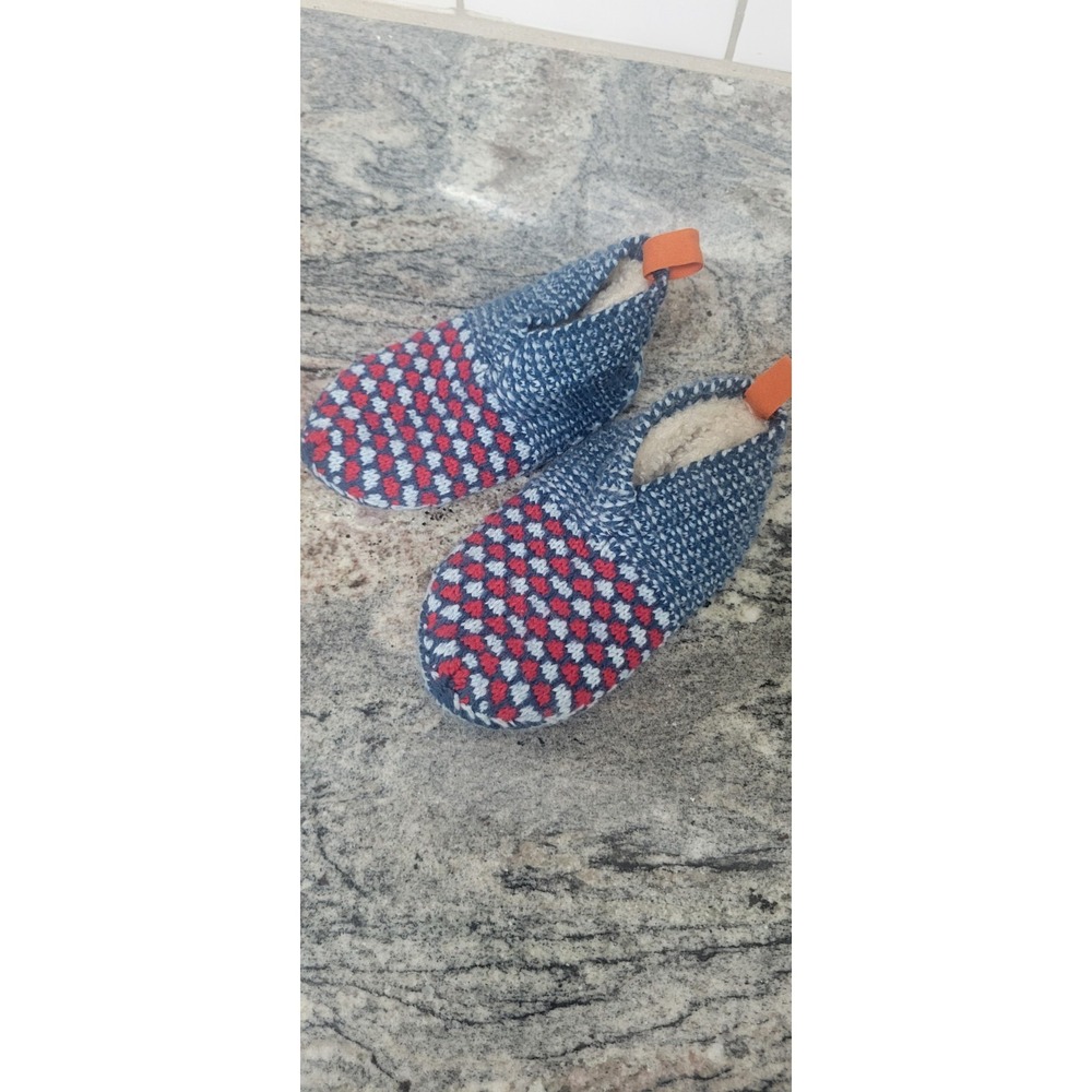 Bombas Blue and Red Knitted Gripper Slippers Size 5-7